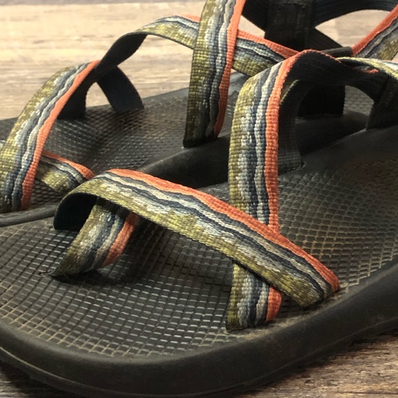 Special Edition Chacos Men’s Size 10 - Picture 3 of 9